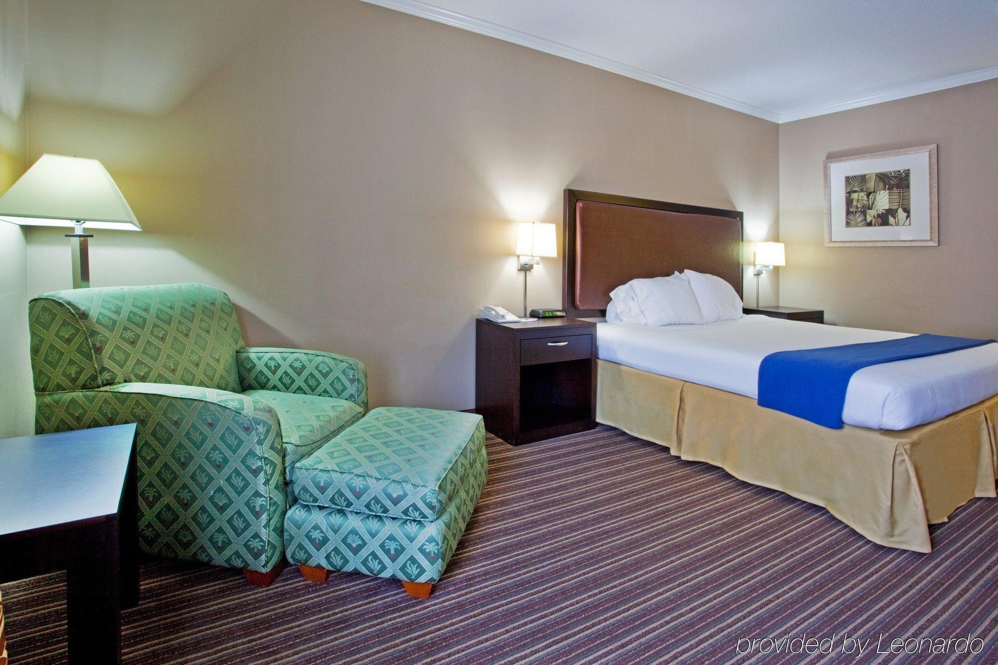 Holiday Inn Express Saint Simons Island By Ihg St. Simons Island Pokoj fotografie